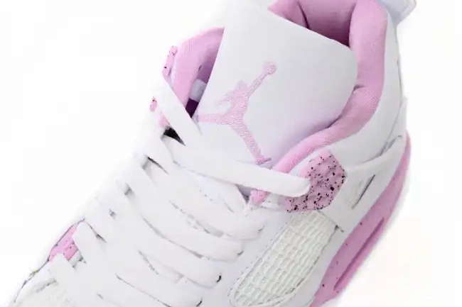 HYPE CT8527-116 4 Jordan White Retro Pink 0514